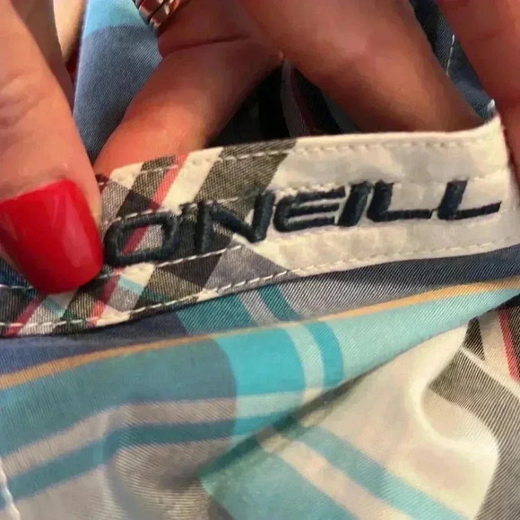 O’Neill Long Sleeve Plaid Button Down Shirt Size Medium - Picture 10 of 11